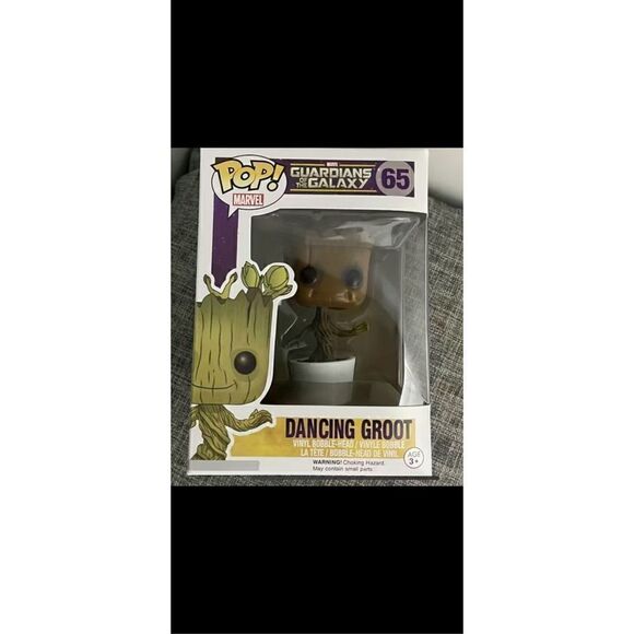 Funko Pop 65 dancing Groot from guardians of the Galaxy - Picture 3 of 12